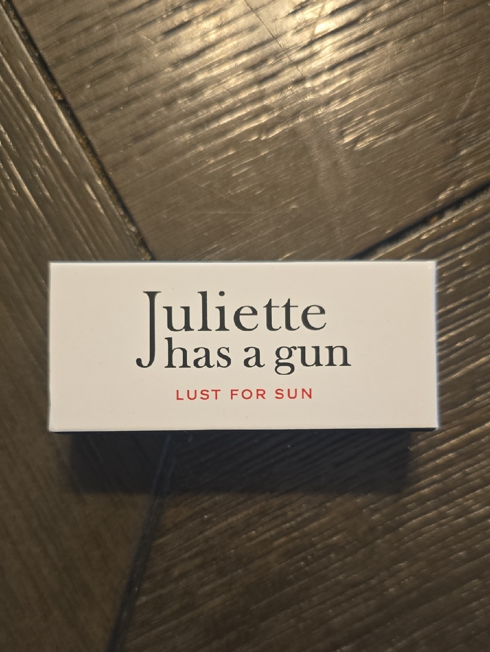 Juliette Has a Gun Lust for Sun Sample